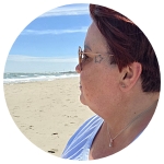 Profilbild Sonja guckt aufs Meer